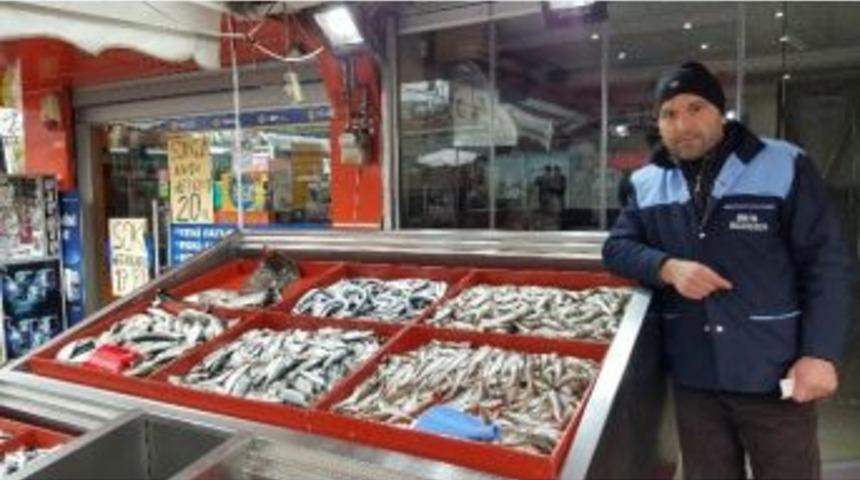 Hamsinin Kilosu 10 Tl&rsquo;yi Ge&ccedil;ti