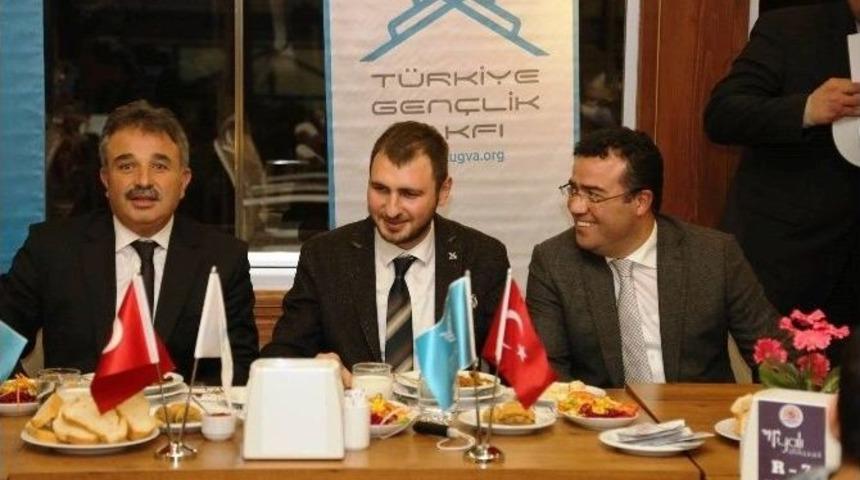 &Ccedil;akır&rsquo;dan Başarılı Sporculara Destek S&ouml;z&uuml;