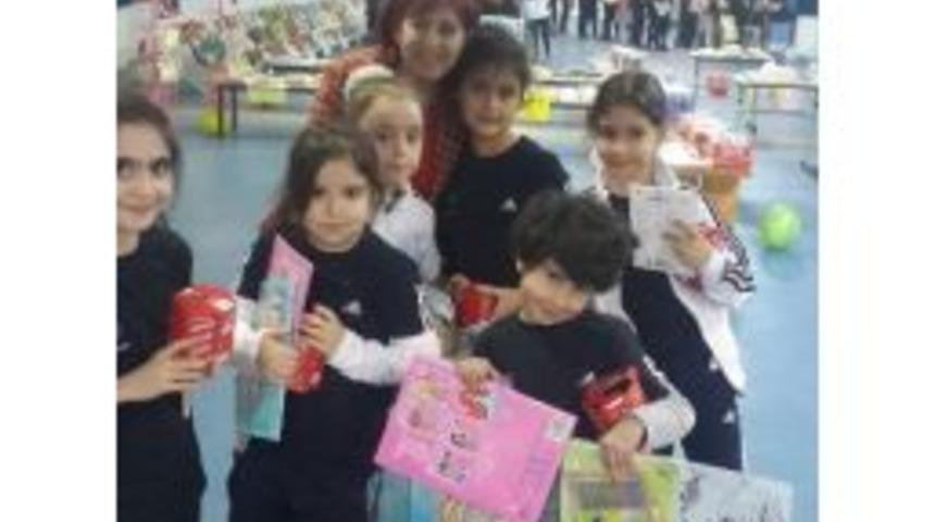 &Ouml;ğrencilere "kitap Kumbarası"