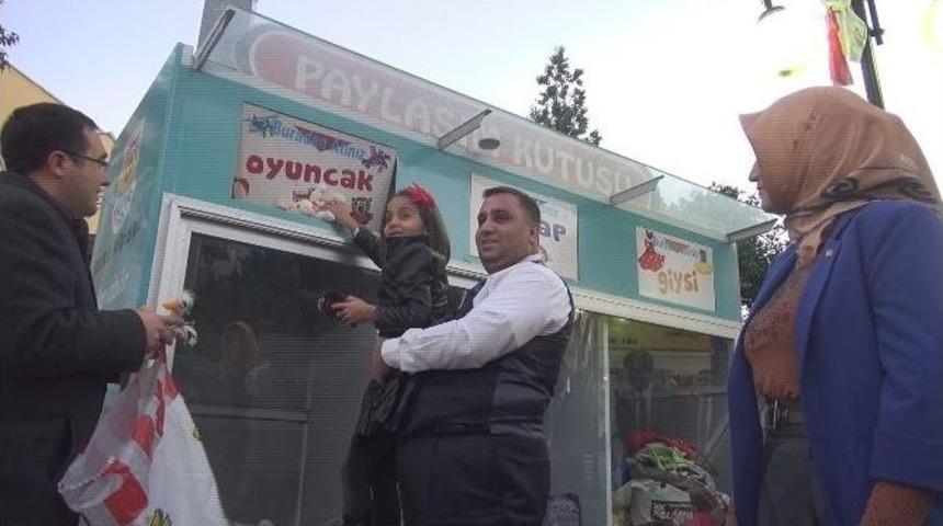 Can Ailesinden &Ouml;rnek Davranış