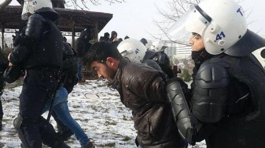 Kocaeli &Uuml;niversitesi Karıştı: 28 G&ouml;zaltı