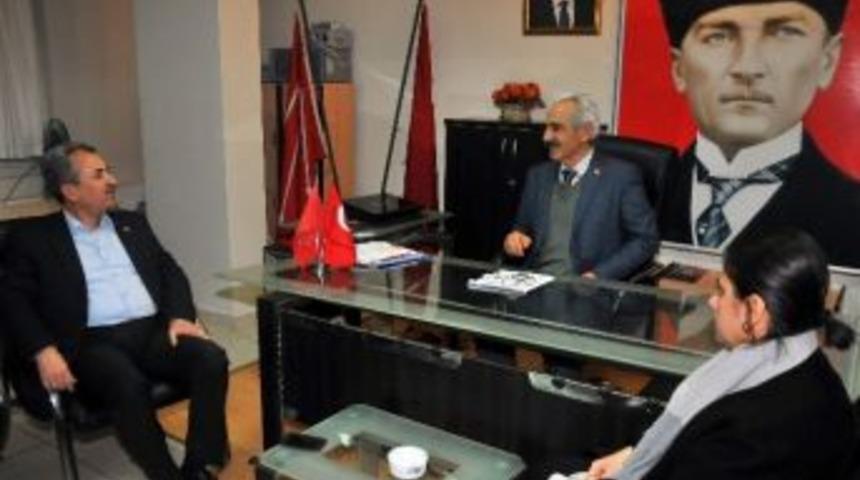 Başkan Akkaya&rsquo;dan Chp İl&ccedil;e Teşkilatına Ziyaret