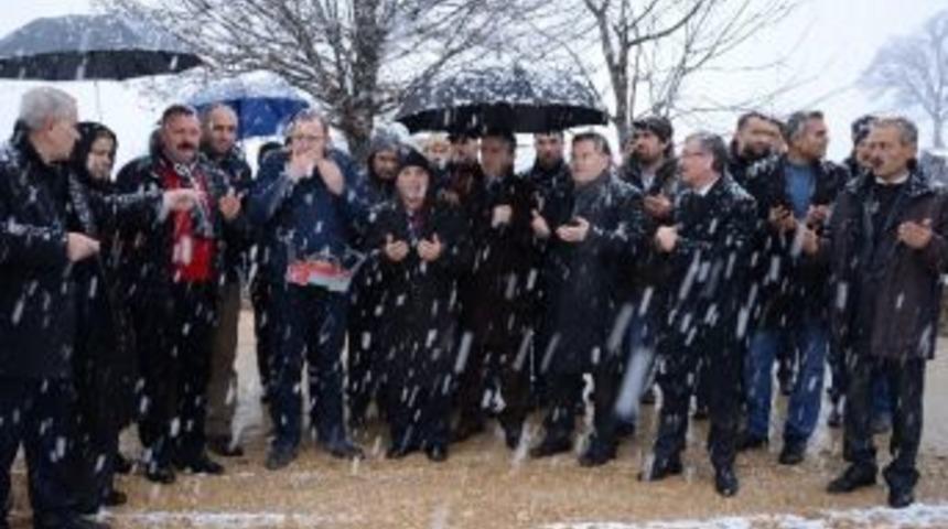 1 Kasım Caminin Temel Atma T&ouml;reni Ger&ccedil;ekleştirildi