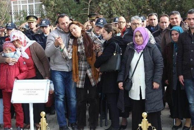 Kalp Krizi Sonucu Ölen Polis Memuru İçin Tören Düzenlendi