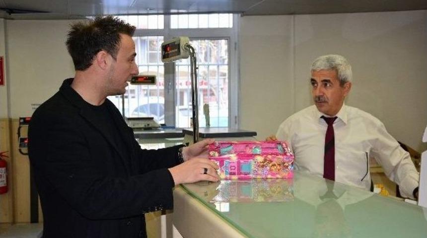 Manisa&rsquo;dan Darge&ccedil;it&rsquo;e Oyuncak Yardımı