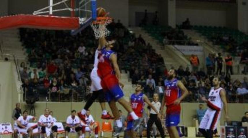 Tofaş Durdurulamıyor 14&rsquo;de 14