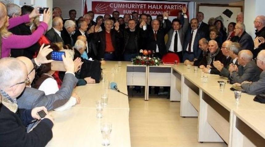 Chp Milletvekili Ceyhun İrgil Yaptığı Espiriyle Salonu Kahkahaya Boğdu