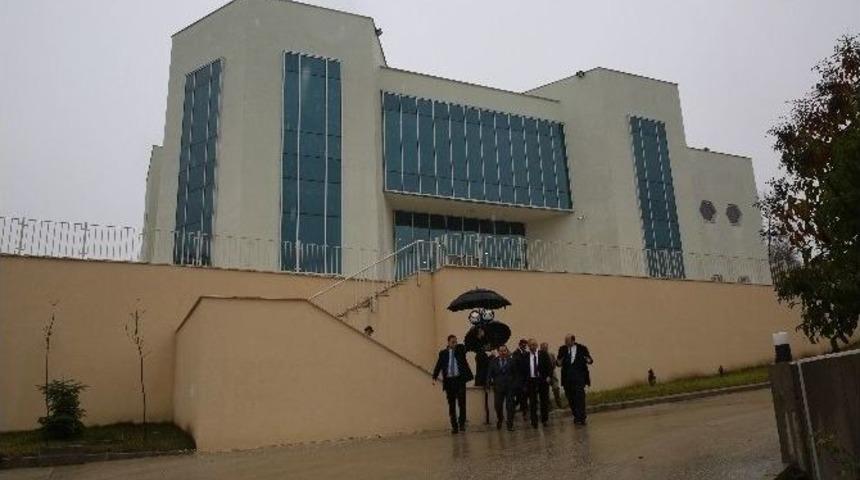 Arıcılıkta B&uuml;y&uuml;k Aşama