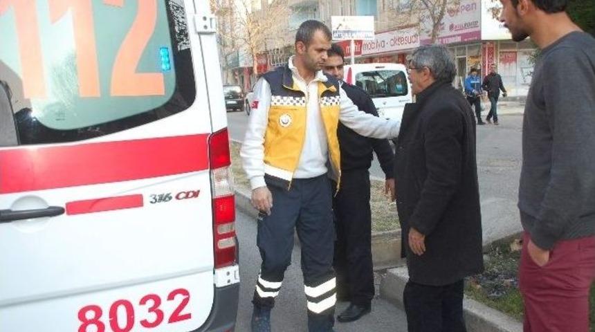 Ara&ccedil; Yayaya &Ccedil;arptı: 1 Yaralı