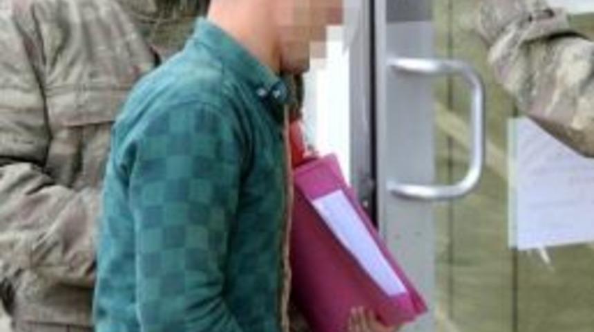 Cep Telefonu Hırsızlığı Zanlısı G&uuml;venlik Kamerasından Yakalandı