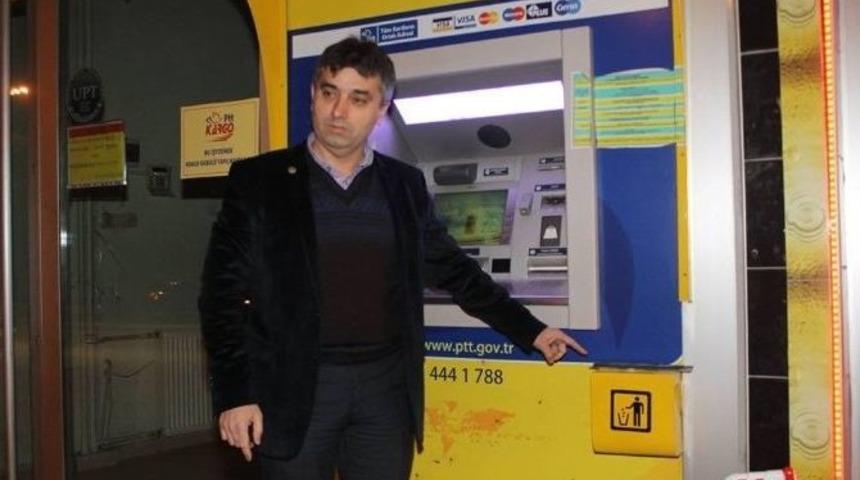 Atm Dolandırıcılarının Kurbanı Oluyordu
