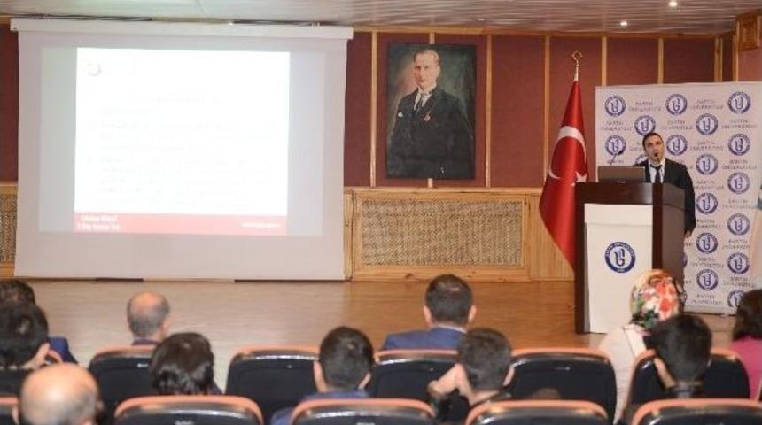 Uluslararası &Ouml;ğrenciler Bilgilendirildi