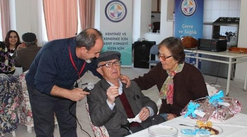 Eskişehir Kent Konseyi &Uuml;yeleri, Selami Vardar Yaşlılar K&ouml;şk&uuml;&rsquo;n&uuml; Ziyaret Etti