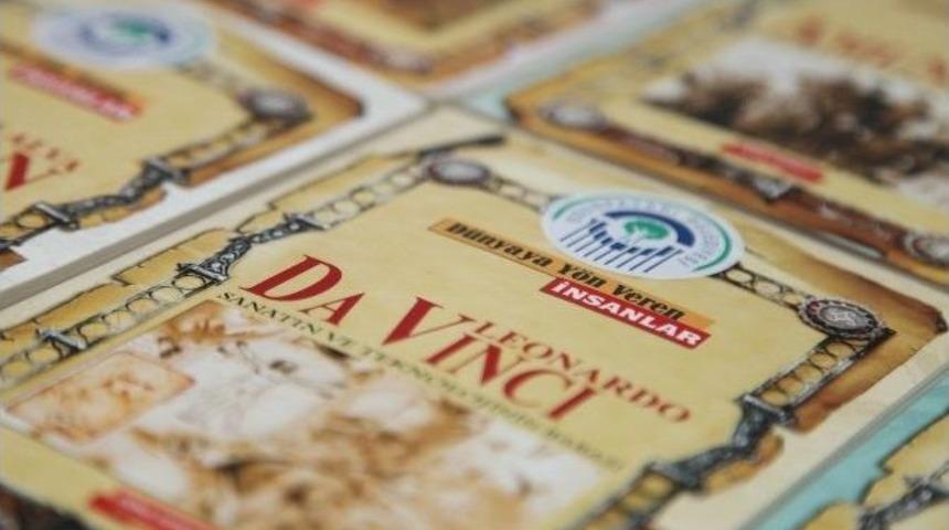 Odunpazarı &Ccedil;ocukları Yeni Yıla Kitaplarla Giriyor