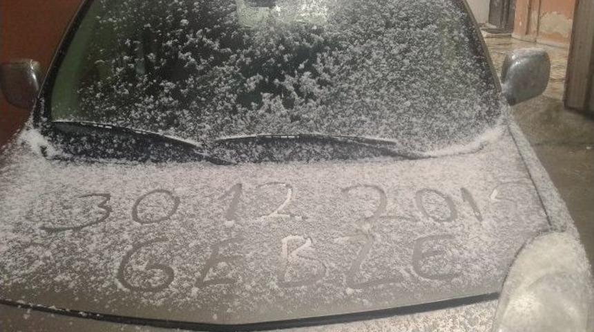 Gebze&rsquo;de Kar Yağışı Etkili Oldu