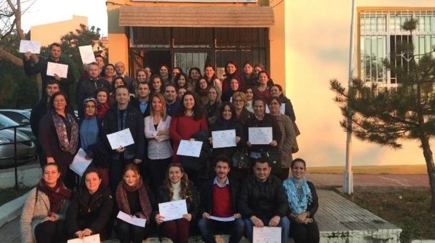 Psikolojik Danışmanlara &ldquo;kriz M&uuml;dahale Becerileri&rdquo; Eğitimi