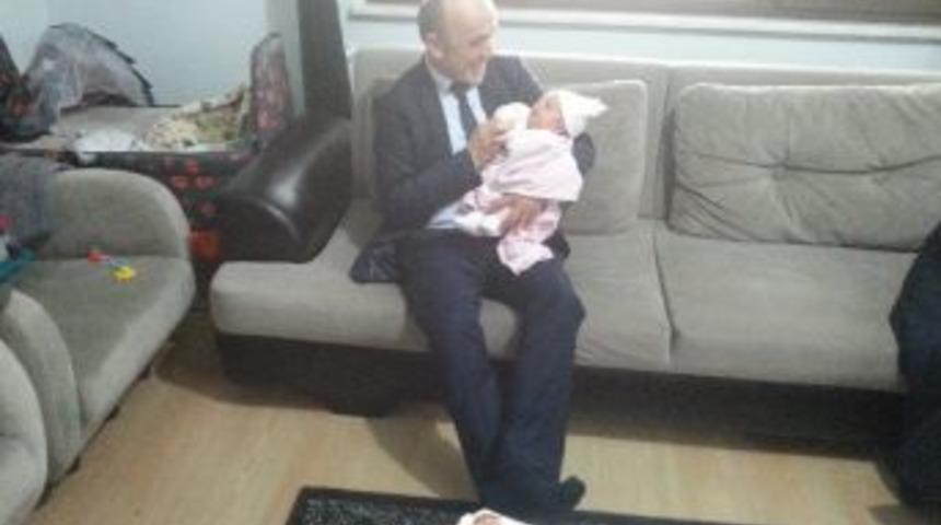 Erenler&rsquo;de Başlatılan &ldquo;hoşgeldin Bebek&rdquo; Projesi B&uuml;y&uuml;k Takdir Topladı