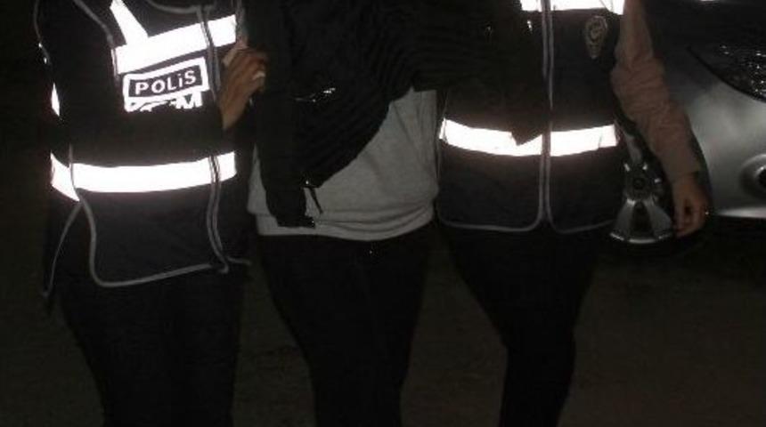 G&ouml;zaltına Alınan Eski Emniyet M&uuml;d&uuml;r&uuml; Adliyeye Sevk Edildi