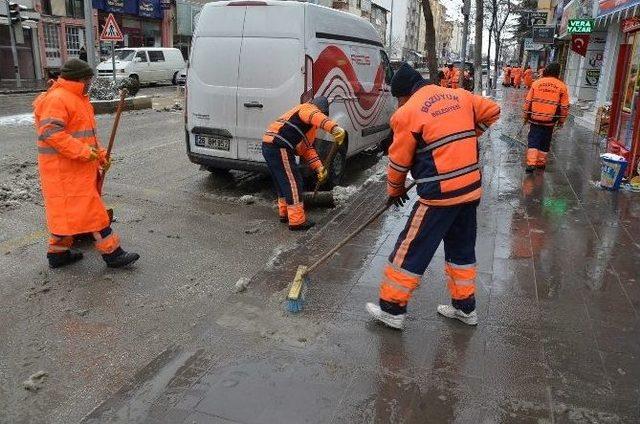 Bozüyük Belediyesi Kriz Masası 24 Saat Görevde