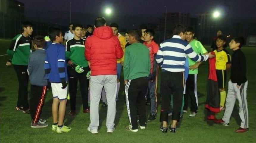 Şanlıurfaspor&rsquo;da Alt Yapı Se&ccedil;meleri Başladı