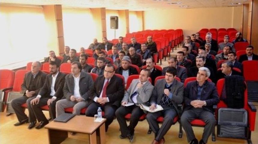 Hilvan&rsquo;da Elektrik Kesintileri Tartışıldı