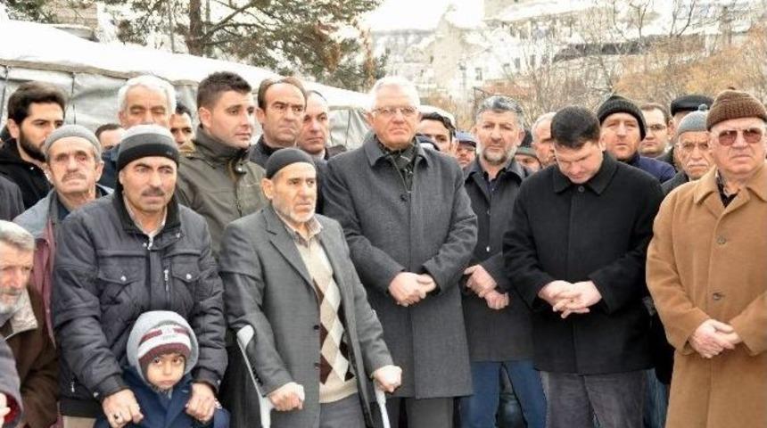 G&ouml;reme&rsquo;den Bayırbucak T&uuml;rkmenlerine Yardım