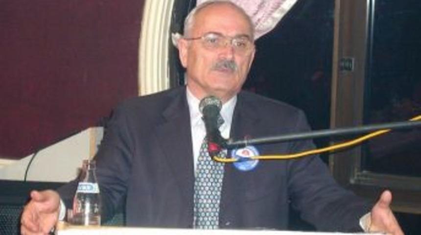 Eski Başbakan Yardımcılarından Ekrem Pakdemirli Vefat Etti