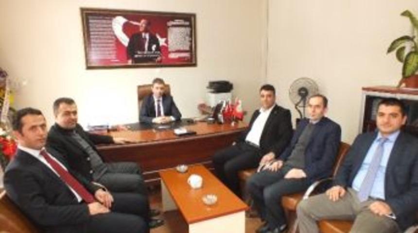 Eğitim-bir-sen Muş Şube Başkanı Barışan Malazgirt&rsquo;te