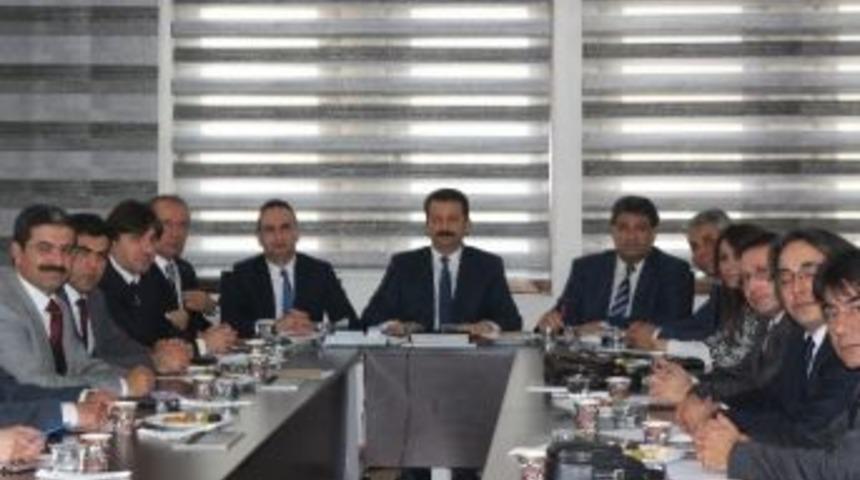 Sağlık Y&ouml;neticilerine Y&ouml;netici Eğitimi Verildi