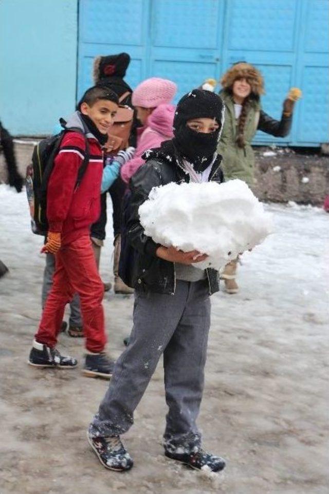 Şırnak’ta Okullara Kar Tatili