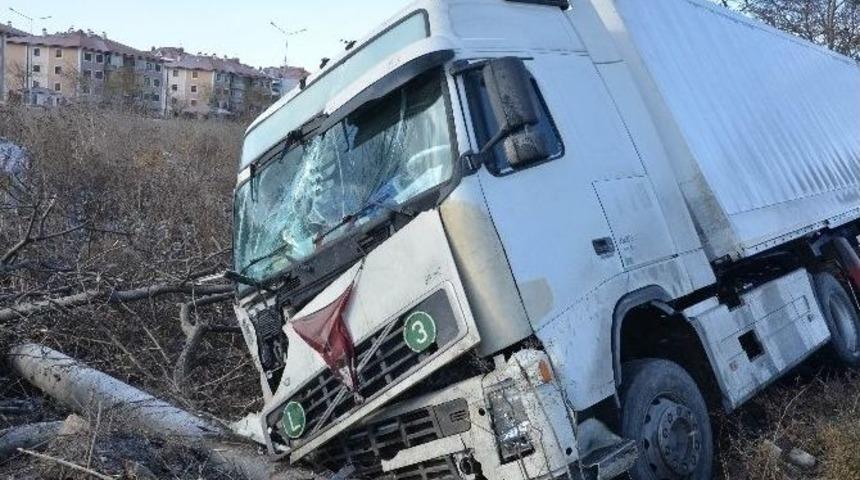 Eskişehir&rsquo;de Trafik Kazası: 1 Yaralı