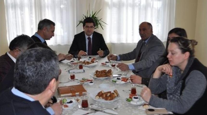 Arpa&ccedil;ay&rsquo;da Toplum Destekli Polislik Toplantısı