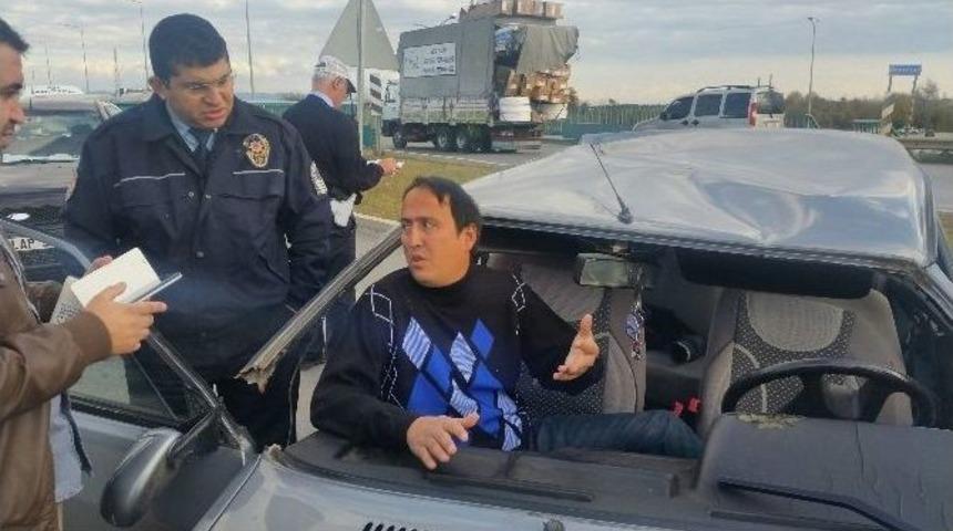 Kaza Yapan S&uuml;r&uuml;c&uuml; Şoka Girdi