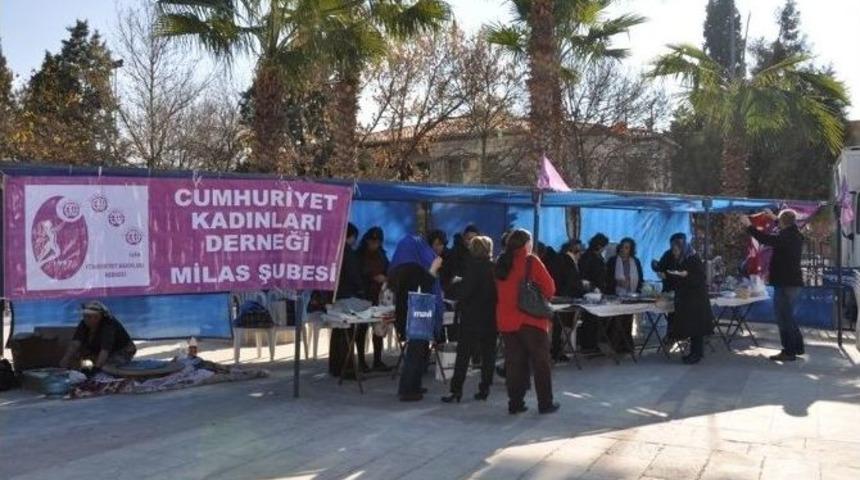 Milaslı Kadınlardan &rsquo;yeni Yıl&rsquo; Kermesi