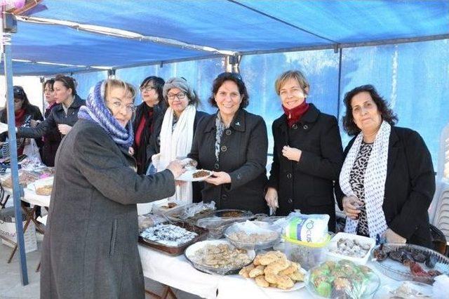 Milaslı Kadınlardan ’yeni Yıl’ Kermesi