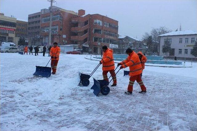 Tavşanlı’ya Yılın Son Karı Yağdı