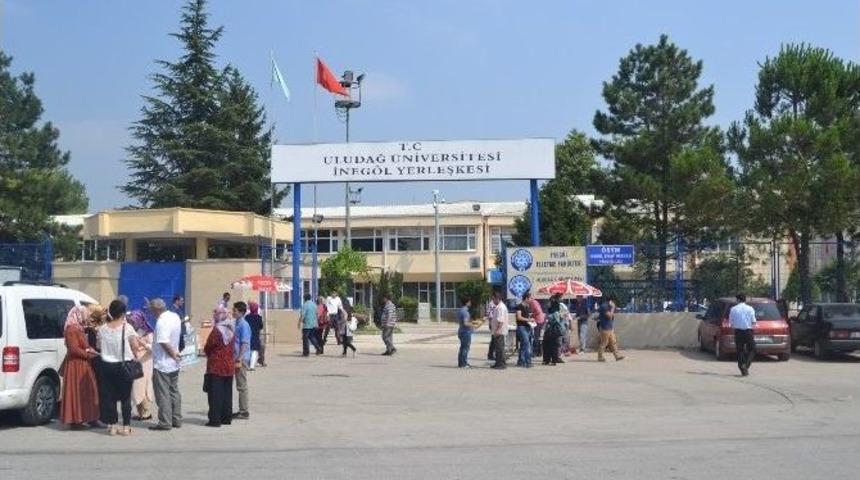 Fak&uuml;lteden Başarılı &Ouml;ğrencilere Burs