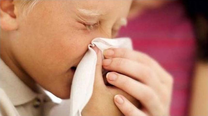 Çocuklarda Geceleri Öksürme Ve Ağız Kokusu Sinüzit Belirtisi Olabilir