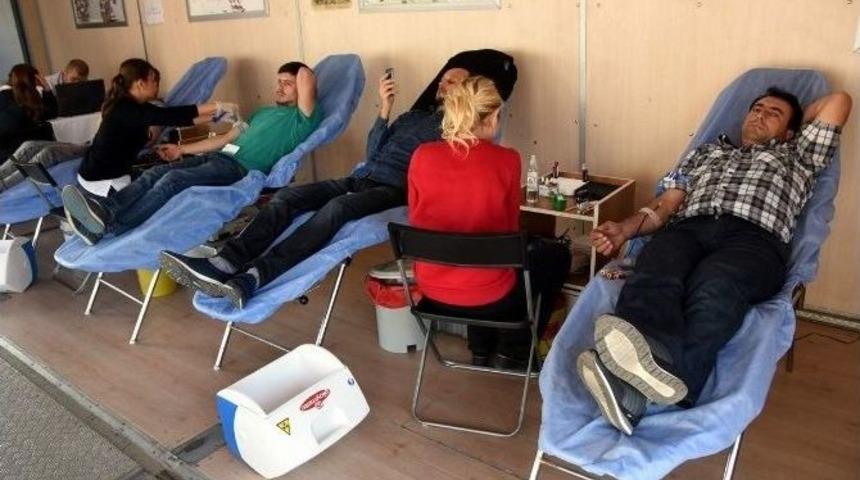 T&uuml;rk Kızılayı Aliağa&rsquo;ya Geliyor