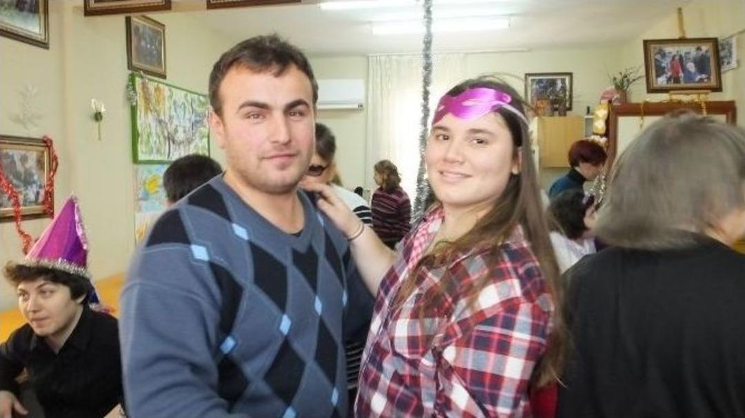 Burhaniye&rsquo;de Zihinsel Engelli Gen&ccedil;lerin Yılbaşı Coşkusu