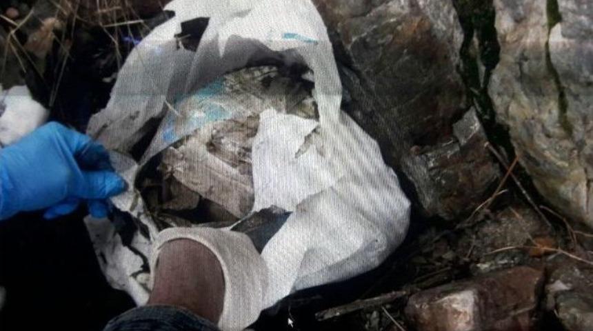 &Ccedil;ukurca Kara Yolunda Patlayıcı Bulundu