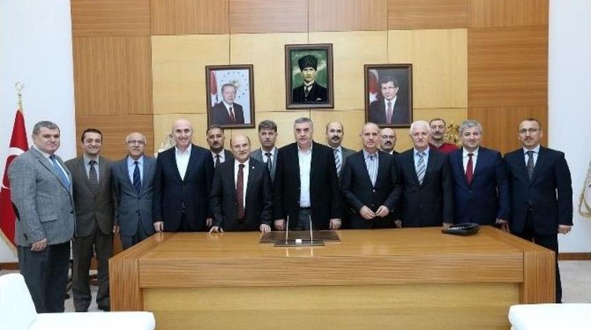 B&uuml;y&uuml;kşehir Ve Bem-bir-sen İmza İ&ccedil;in Masada