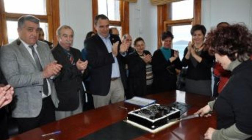 Başkan Gençer’den Memurlara Yeni Yıl Hediyesi