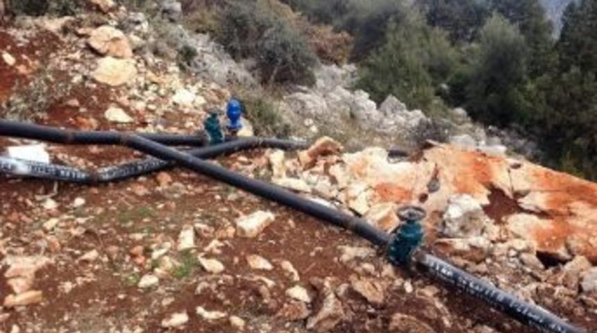 B&uuml;y&uuml;kşehir&rsquo;in D&ouml;şediği Borularla 3 Bin Dekar Alan Sulanacak