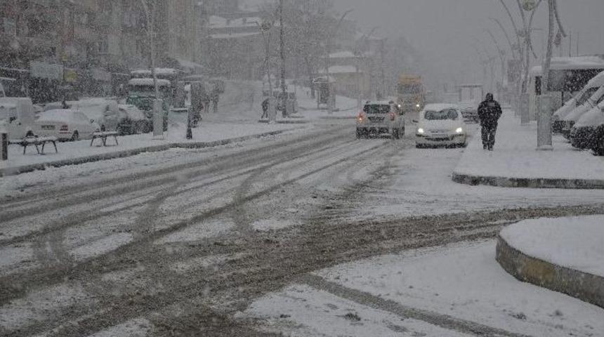 Alaplı&rsquo;da K&ouml;y Yolları A&ccedil;ık