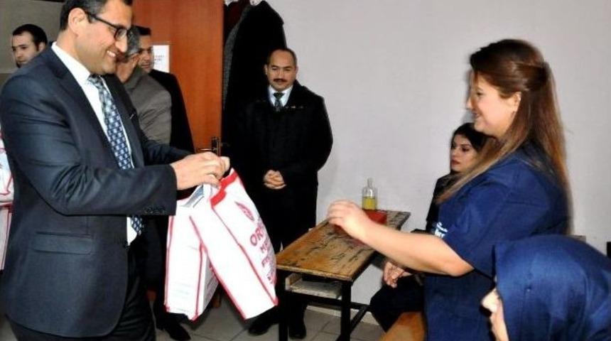 Nihem Kursiyerlerine Ekipman Desteği