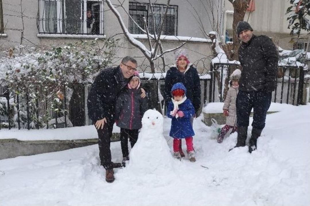 Kediler Kışı Sıcak Yuvalarında Ge&ccedil;irecek