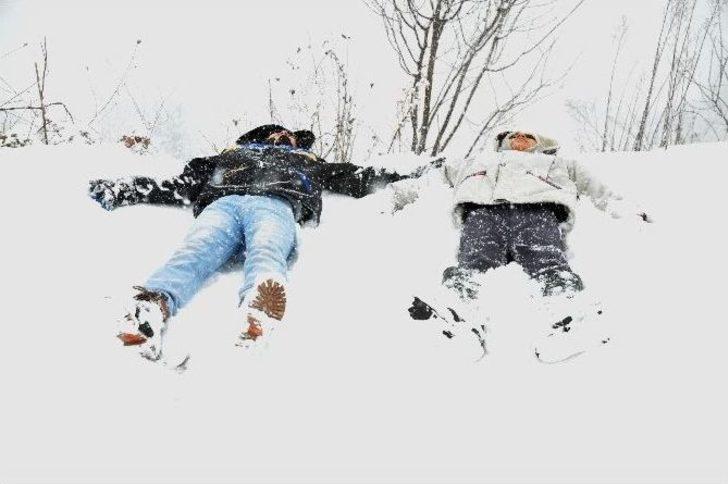 Zonguldak’ta Araçlar Yolda Mahsur Kaldı G2