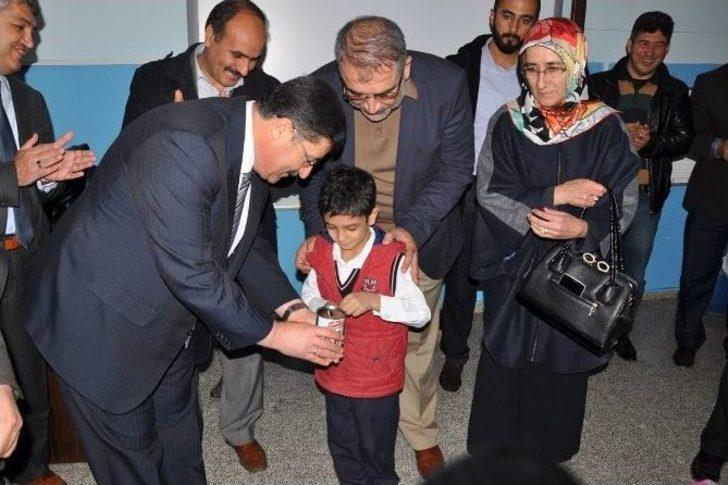 Her Sınıfta Yetim Bir Kardeşin Var Projesi G4