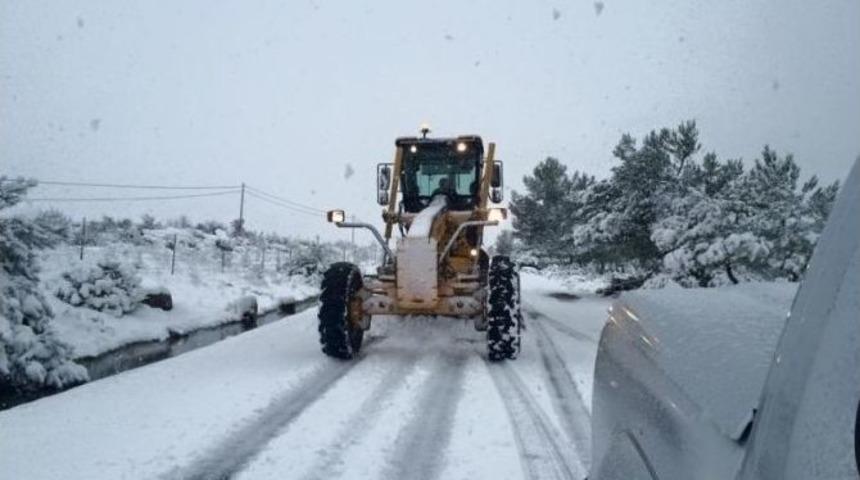 Yunusemre Belediyesi Karakış &Ouml;nlemlerini Aldı
